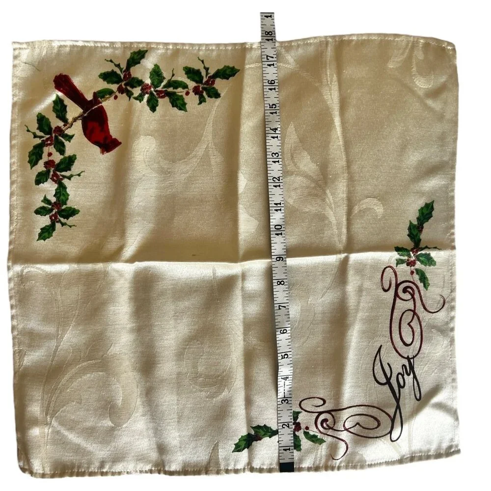 St. Nicholaus Square Christmas Tablecloth & 8 Napkins Set Cardinals Script Cream